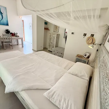 Forest Hideout Πανσιόν Cefalù