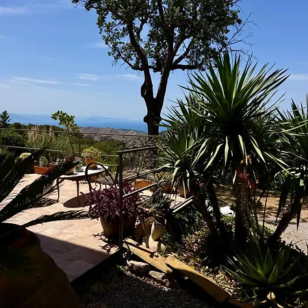 Forest Hideout Cefalù